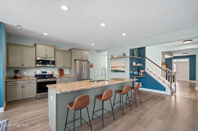 3105 S Rocklund Court, Wilmington, NC 28409