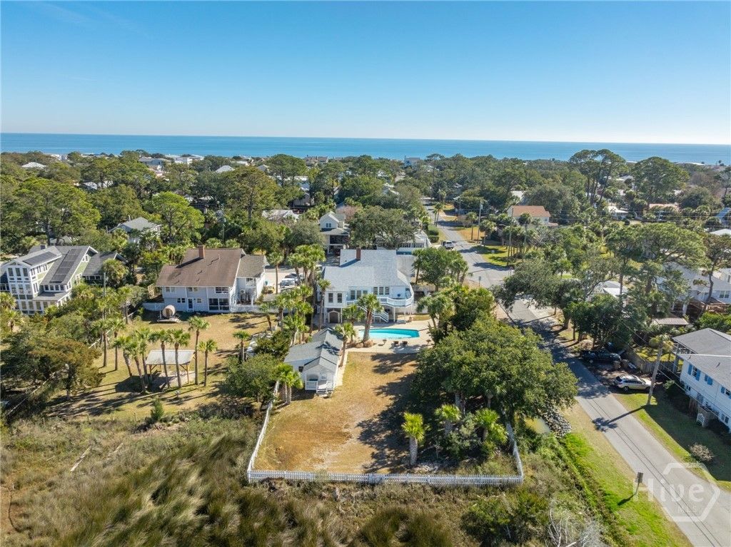 Image 54 of property listing at 1115 Jones Avenue, Tybee Island, GA 31328