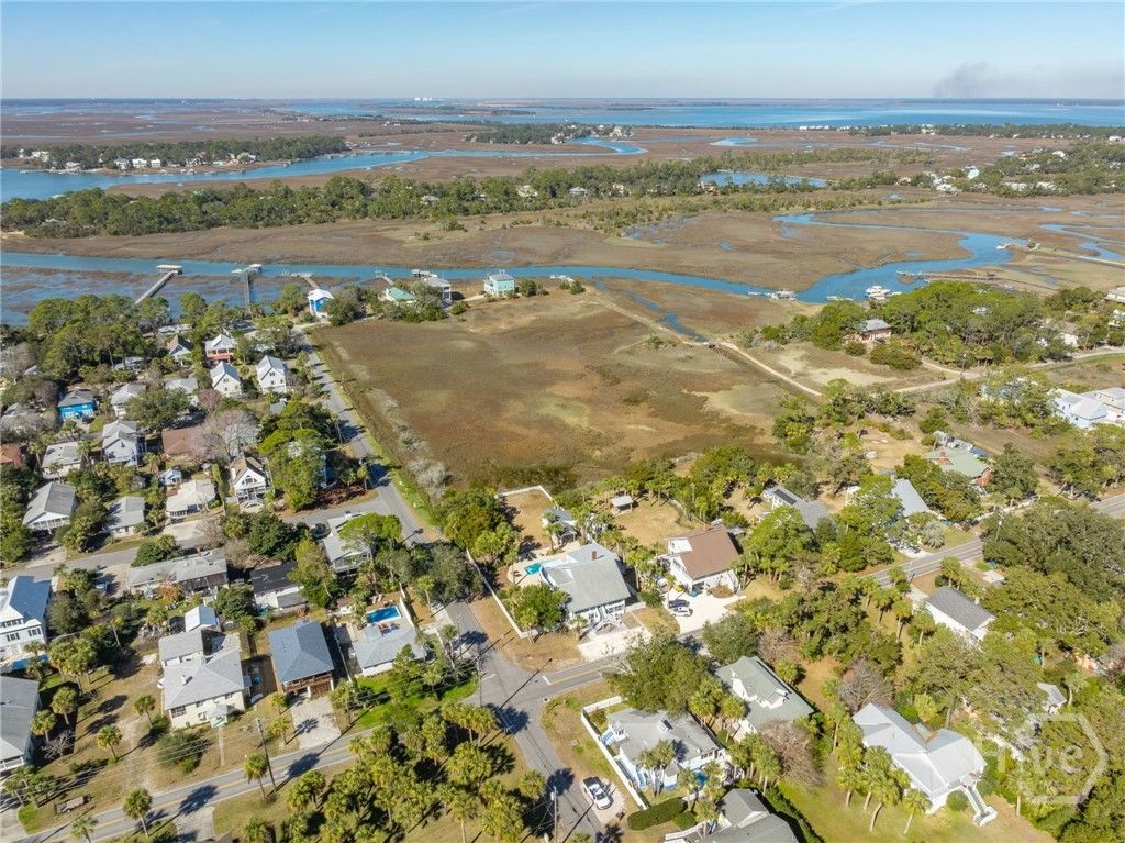 Image 56 of property listing at 1115 Jones Avenue, Tybee Island, GA 31328