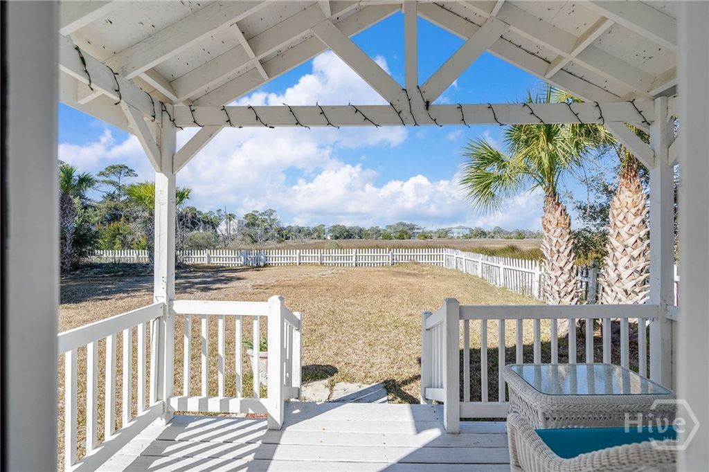Image 71 of property listing at 1115 Jones Avenue, Tybee Island, GA 31328