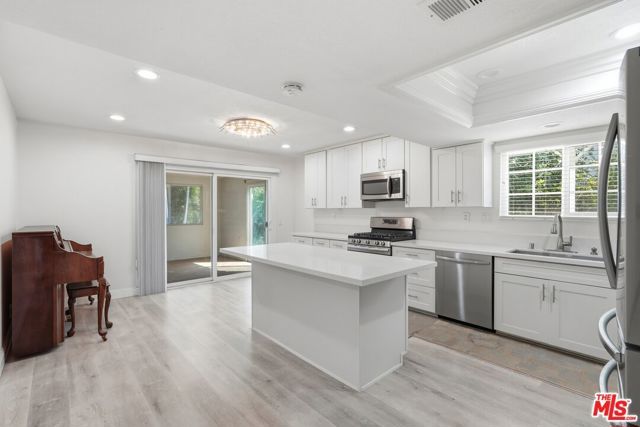 1045 Grossmont Drive, Whittier, CA 90601