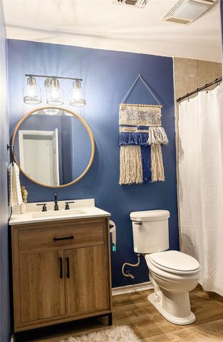 904 Ewing Street, Brenham, TX 77833