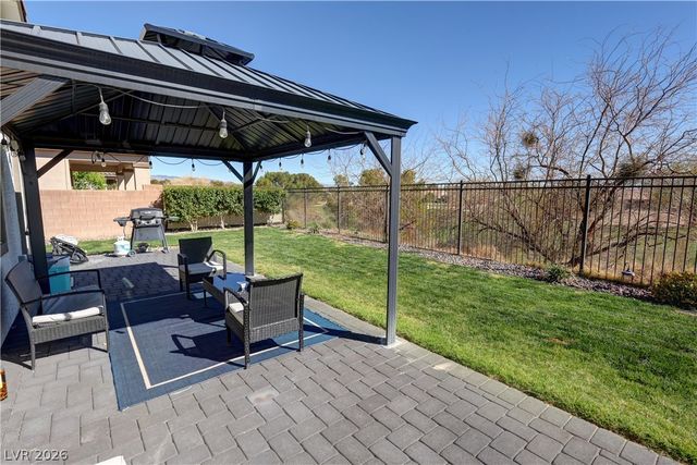 5675 East La Campana Drive, Pahrump, NV 89061