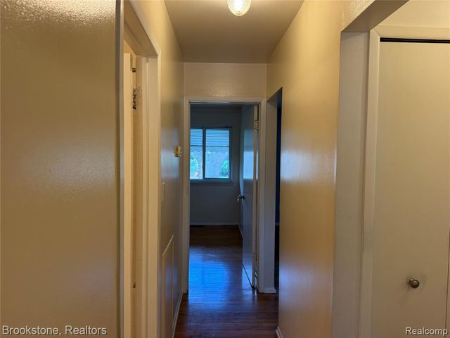 8401 18 Mile Road 241, Sterling Heights, MI 48313