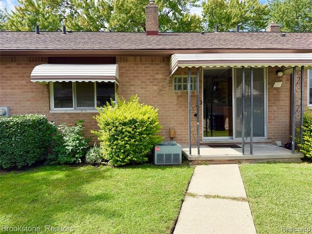 8401 18 Mile Road 241, Sterling Heights, MI 48313