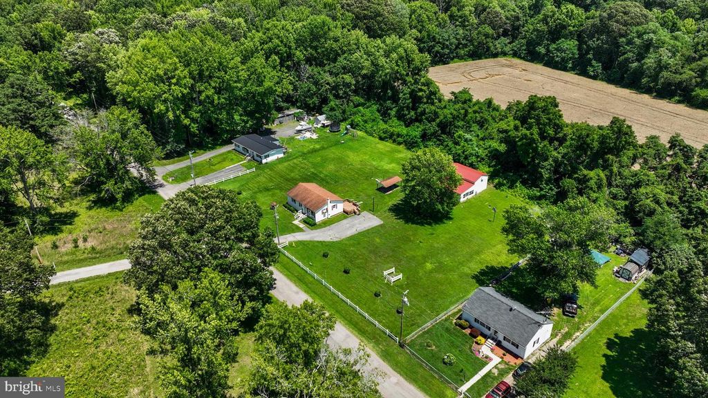 22752 UPLAND DR, Bushwood, MD 20618