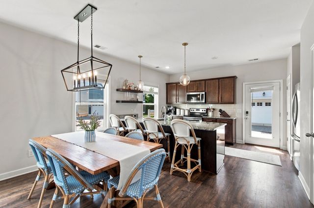 7534 Station Dr, Nashville, TN 37221