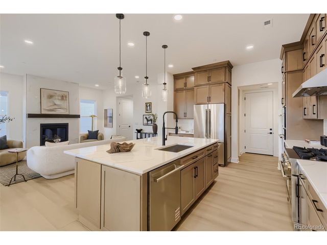 7716 S Irving St, Littleton, CO 80120