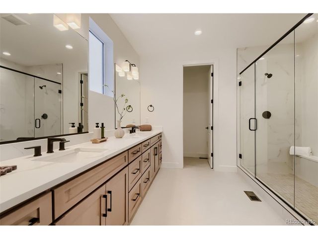 7716 S Irving St, Littleton, CO 80120