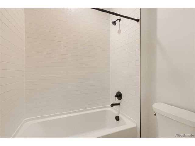 7716 S Irving St, Littleton, CO 80120