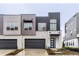 7716 S Irving St, Littleton, CO 80120