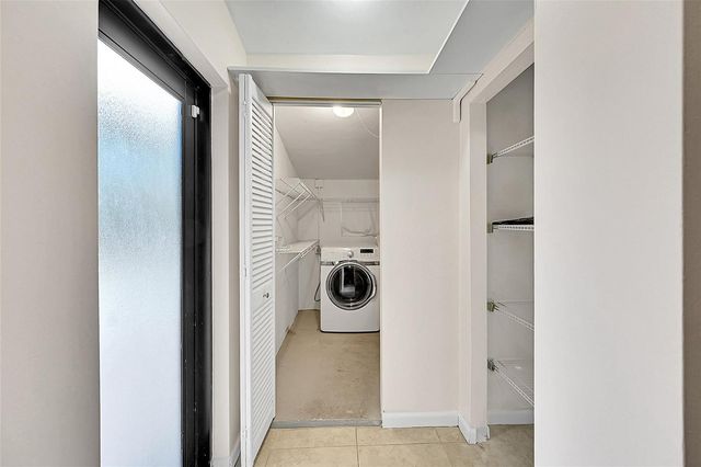 2200 NE 54TH Street East, Fort Lauderdale, FL 33308