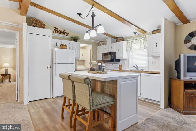 508 WILLOW LN, North Wales, PA 19454