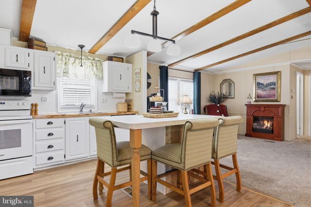 508 WILLOW LN, North Wales, PA 19454