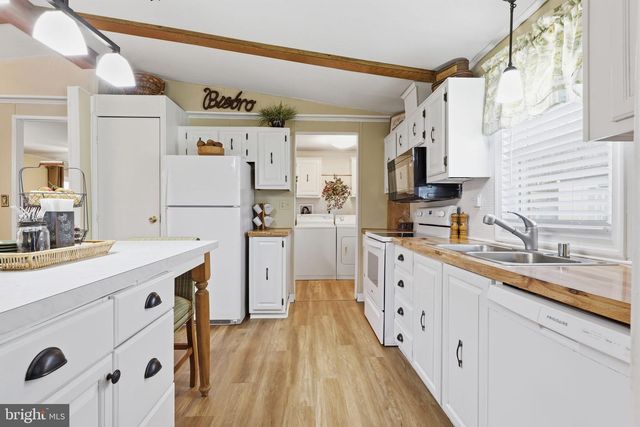 508 WILLOW LN, North Wales, PA 19454