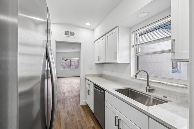 2912 JOYANN STREET, Orlando, FL 32810