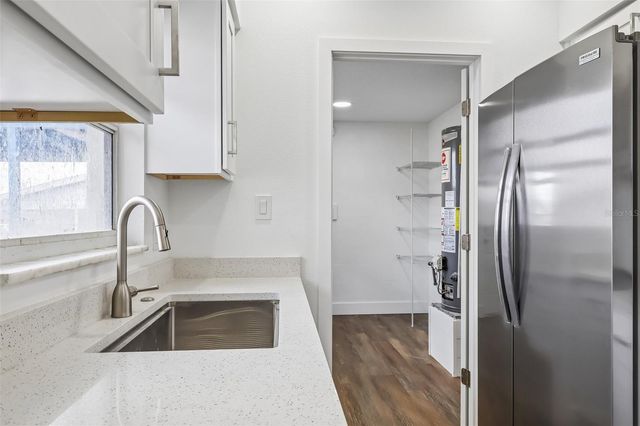 2912 JOYANN STREET, Orlando, FL 32810