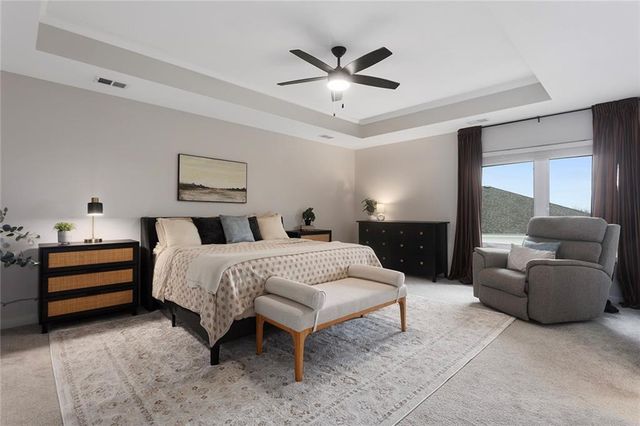 8507 N Elmwood Court, Kansas City, MO 64156