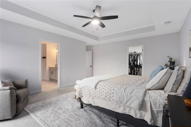 8507 N Elmwood Court, Kansas City, MO 64156