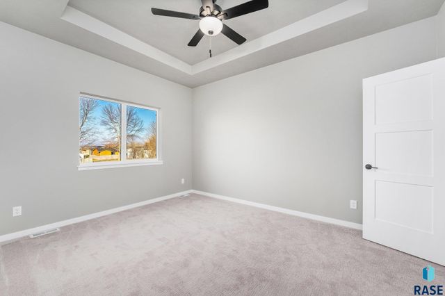 6813 W Viola Ct Court, Sioux Falls, SD 57107