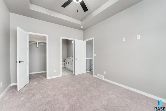 6813 W Viola Ct Court, Sioux Falls, SD 57107