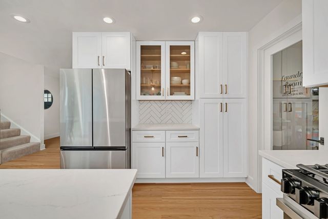 1111 Harvest Drive, Shorewood, IL 60404