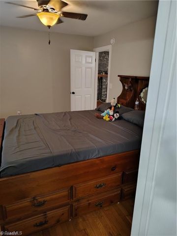153 Hooker Trail, Mount Airy, NC 27030