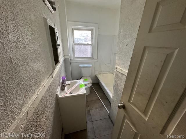 4249 Elmhurst Street, Detroit, MI 48204