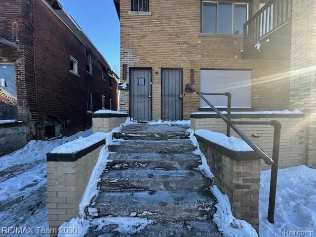 4249 Elmhurst Street, Detroit, MI 48204