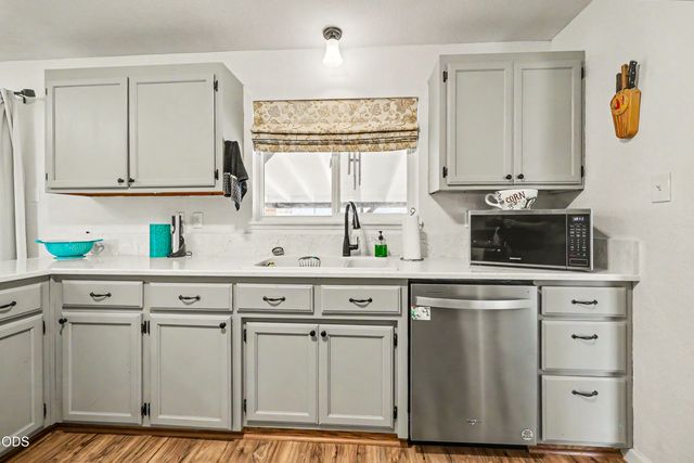 120 Neila Lane, Grants Pass, OR 97527