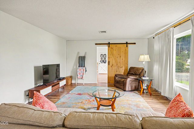 120 Neila Lane, Grants Pass, OR 97527