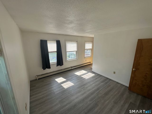 53 Vine Street, Waterbury, CT 06704
