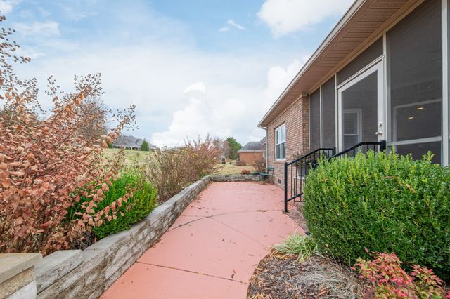 745 Brookside Dr, Lewisburg, TN 37091