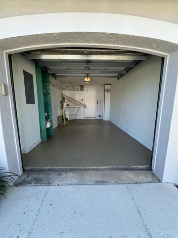 8100 Summer Shores Drive, Delray Beach, FL 33446