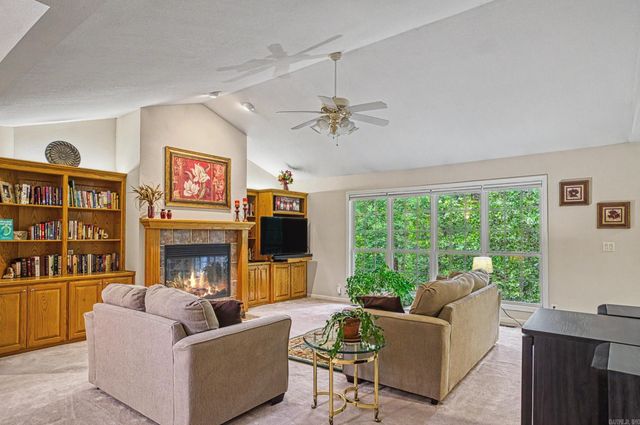 13 Veranillo Drive, Hot Springs Village, AR 71909