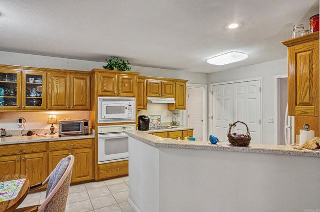 13 Veranillo Drive, Hot Springs Village, AR 71909