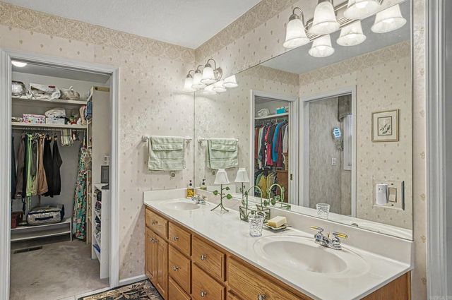13 Veranillo Drive, Hot Springs Village, AR 71909