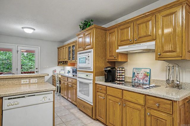 13 Veranillo Drive, Hot Springs Village, AR 71909