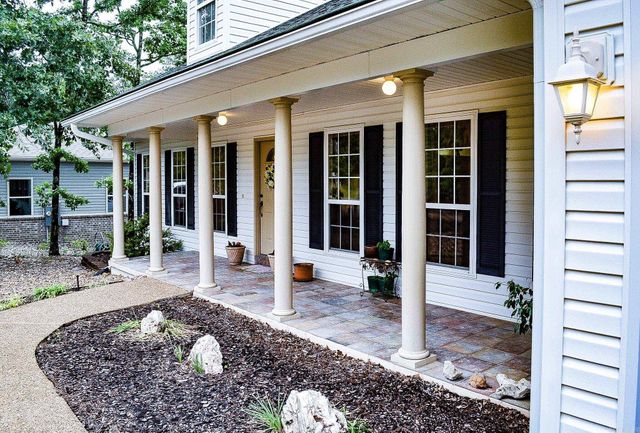 13 Veranillo Drive, Hot Springs Village, AR 71909