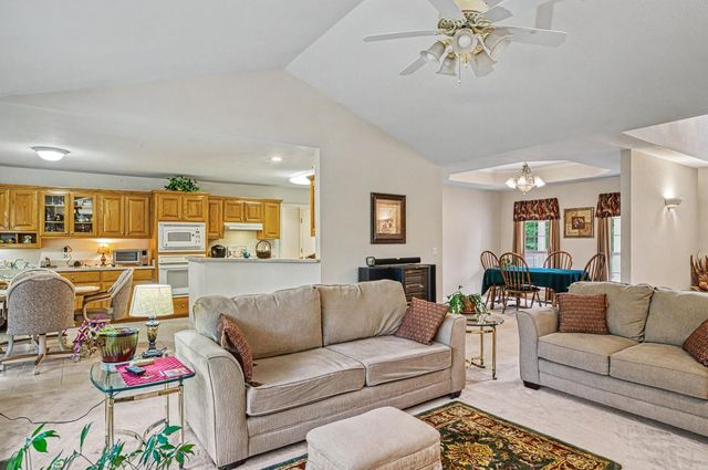 13 Veranillo Drive, Hot Springs Village, AR 71909