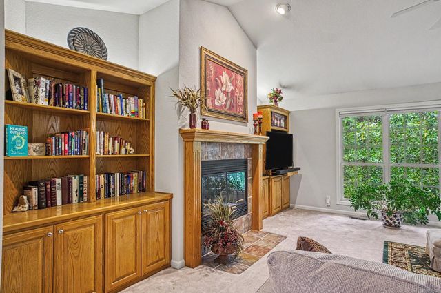 13 Veranillo Drive, Hot Springs Village, AR 71909