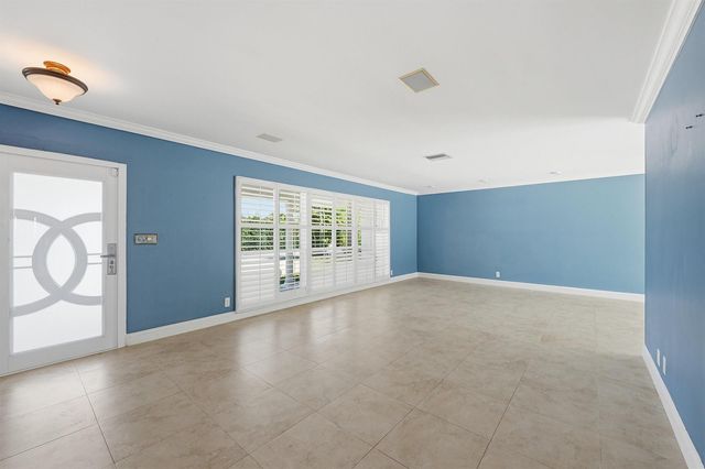 2810 NE 52nd Street, Fort Lauderdale, FL 33308