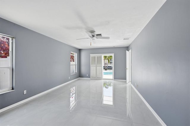 2810 NE 52nd Street, Fort Lauderdale, FL 33308