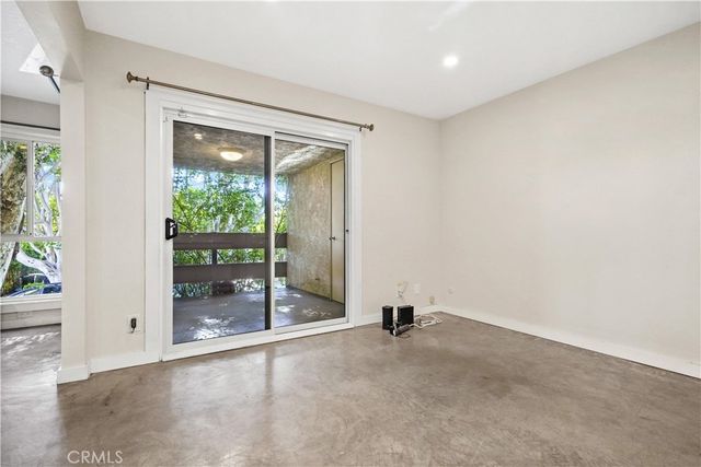 9025 Keith Avenue 101, West Hollywood, CA 90069