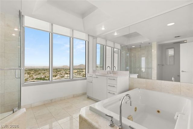 222 Karen Avenue 1702, Las Vegas, NV 89109