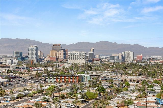 222 Karen Avenue 1702, Las Vegas, NV 89109