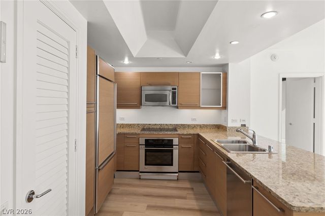 222 Karen Avenue 1702, Las Vegas, NV 89109