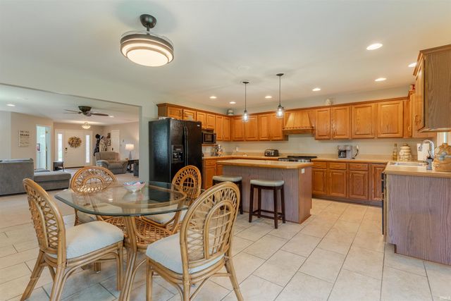 8012 Talbert Court, Newburgh, IN 47630