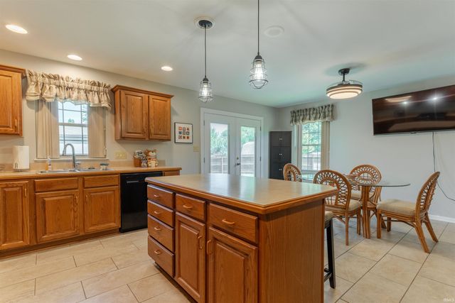 8012 Talbert Court, Newburgh, IN 47630