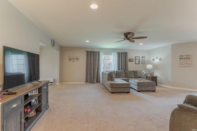 8012 Talbert Court, Newburgh, IN 47630